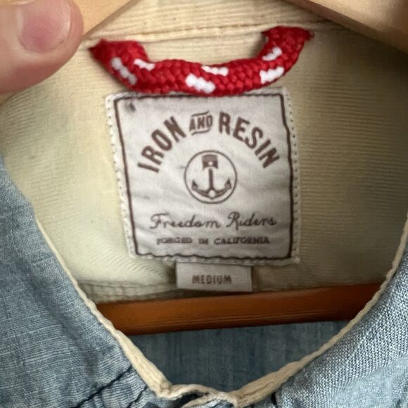 Iron & Resin chambray denim long-sleeve shirt Size M - Picture 3 of 9